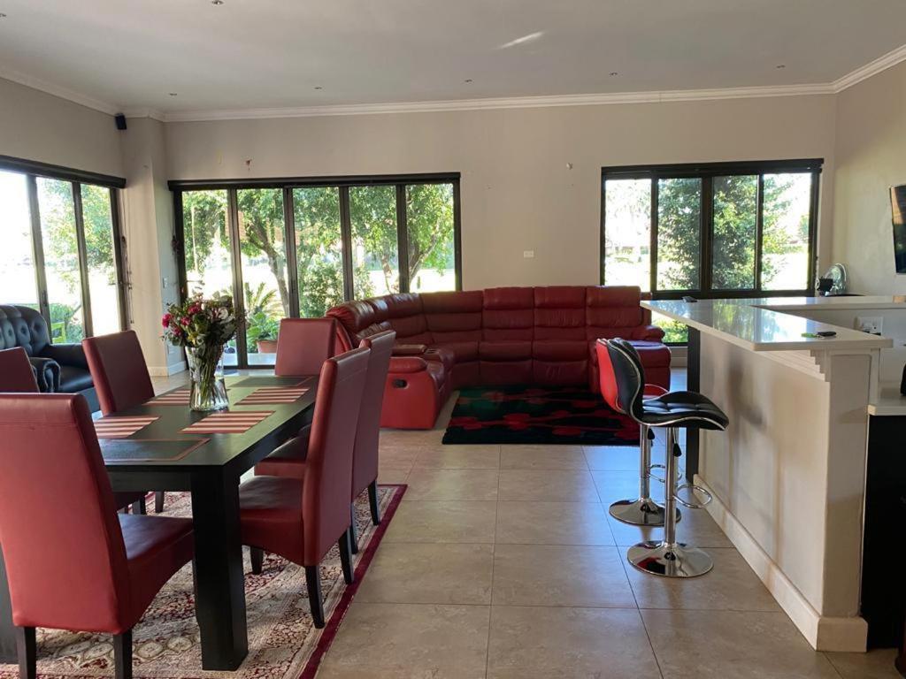 Peaceful Picturesque Pecanwood Hartbeespoort Exterior foto